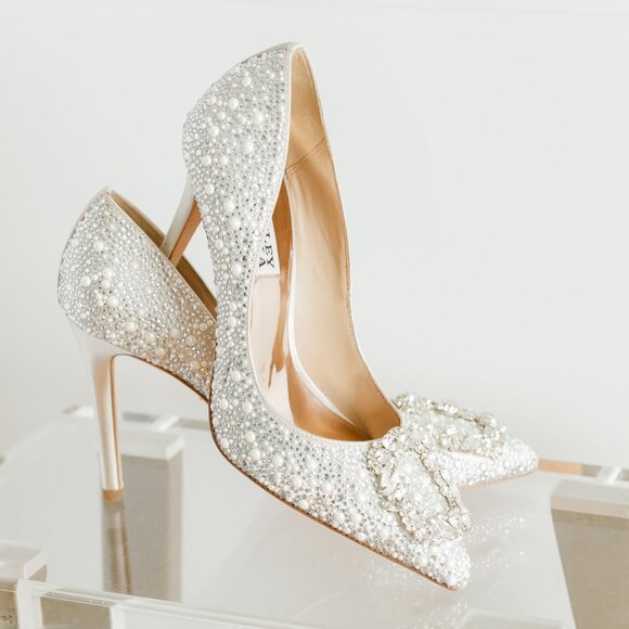 Badgley Mischka Shoes - Badgley Mischka Cher II Ivory Pearl Diamond Pointed Toe Stiletto 5 Bride
